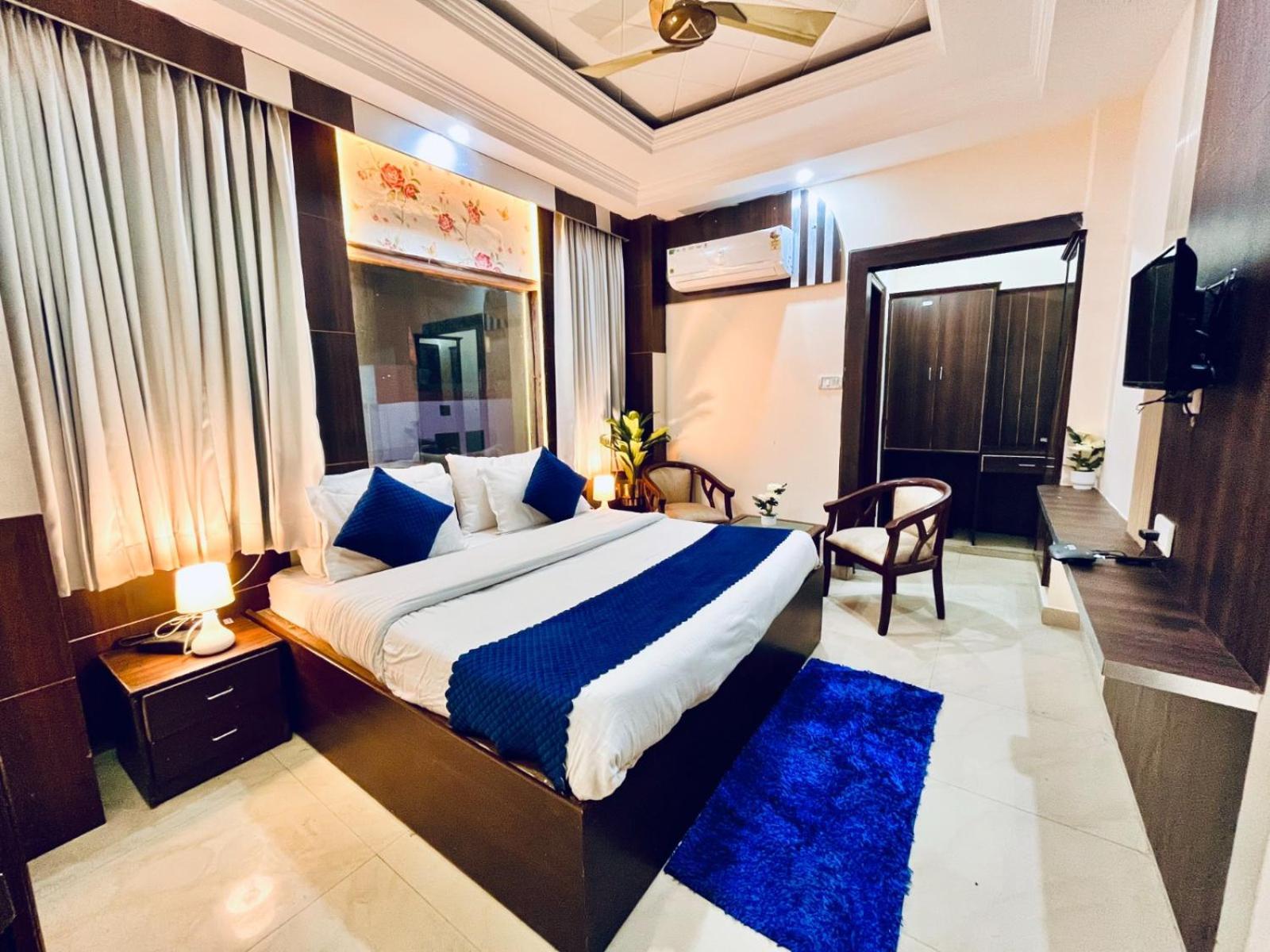Hotel Ramawati Near Ganga Ghat Haridwar Exterior photo