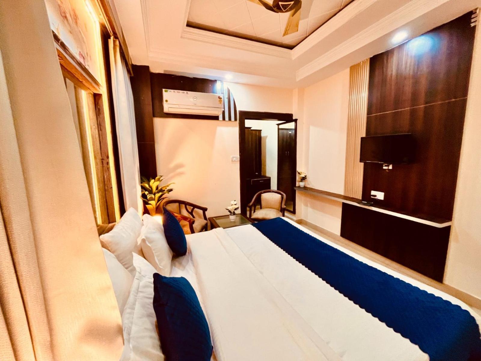 Hotel Ramawati Near Ganga Ghat Haridwar Exterior photo