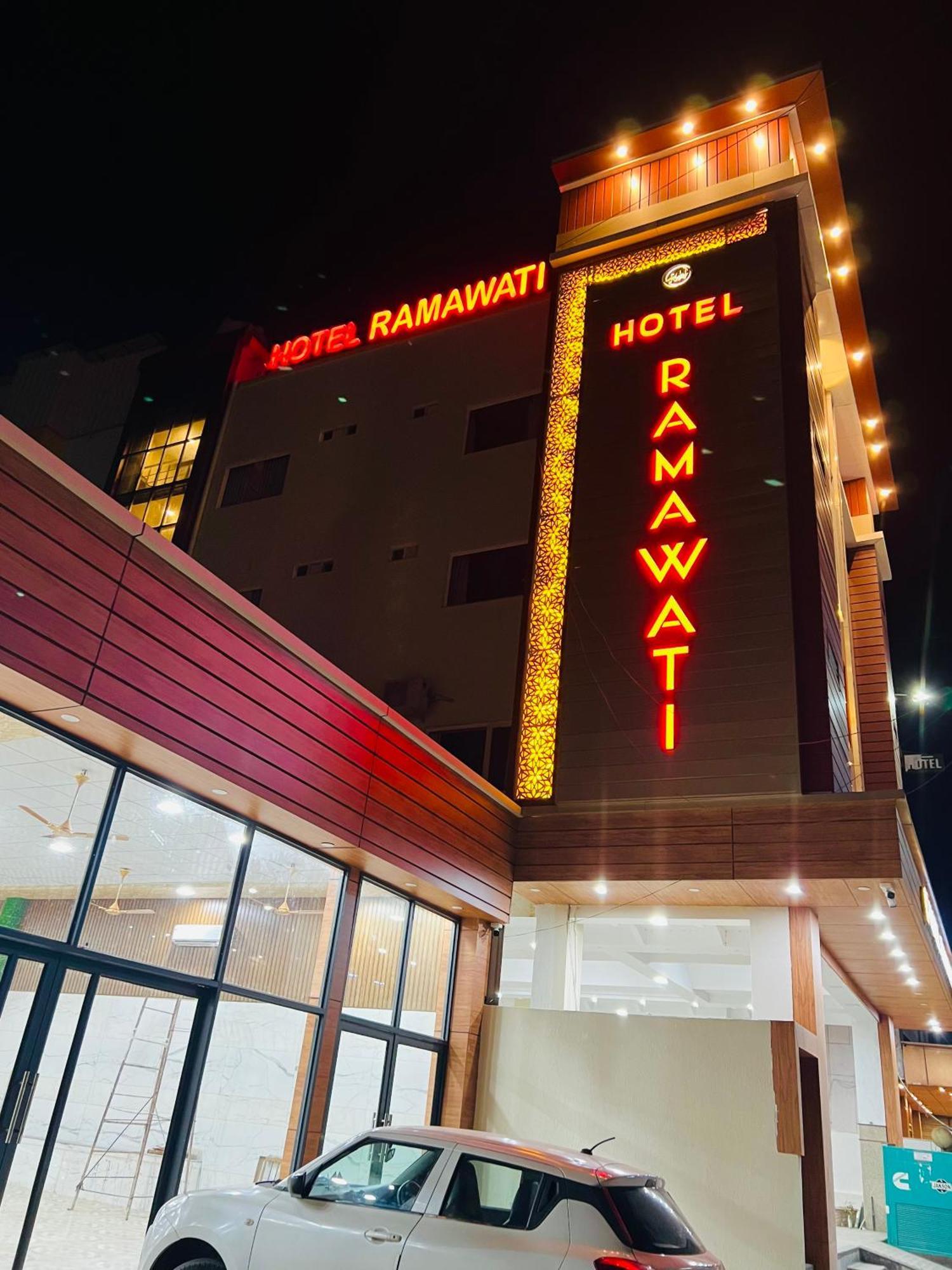 Hotel Ramawati Near Ganga Ghat Haridwar Exterior photo